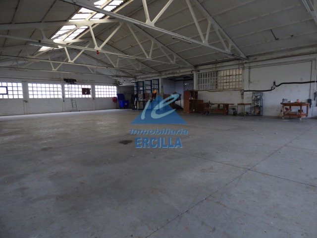 Nave en venta muelles